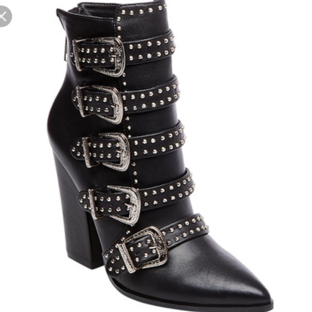 Brand New Steve Madden Comet Boots Size 7.5